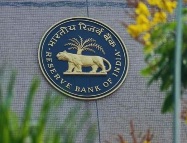RBI की बड़ी तैयारी: जल्द आएंगे 10 और 20 रुपये के प्लास्टिक नोट, कागजी नोट रहेंगे वैध