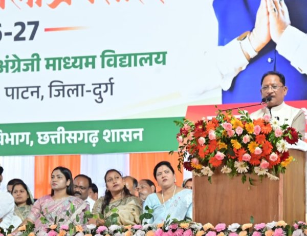 दुर्ग से शिक्षा को मिली नई उड़ान: मुख्यमंत्री साय ने की 4 बड़ी घोषणाएं, राज्य स्तरीय शाला प्रवेशोत्सव में नवप्रवेशी बच्चों का किया स्वागत
