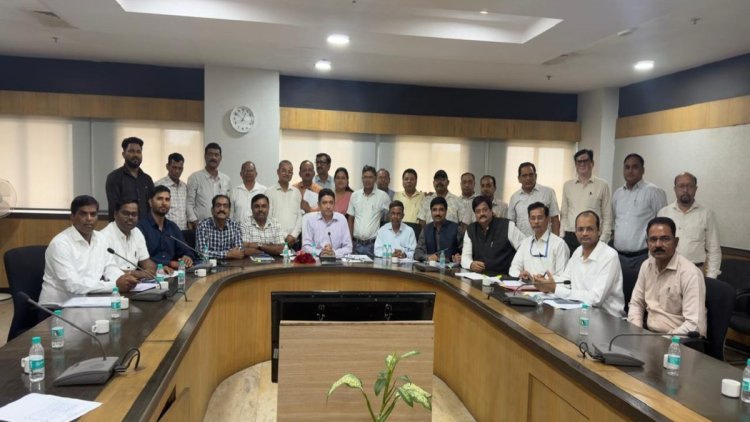 सरकारी कर्मचारियों के लिए कैशलैस चिकित्सा योजना अंतिम चरण में, मंत्रालय में हुई अहम बैठक