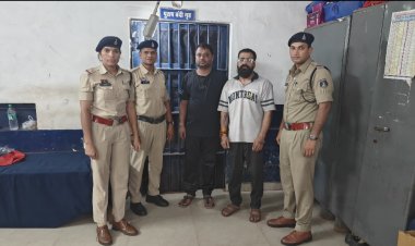 दुर्ग : नकली GOLD FLAKE सिगरेट बेचने वाले दो आरोपी गिरफ्तार, 18 हजार सिगरेट जब्त