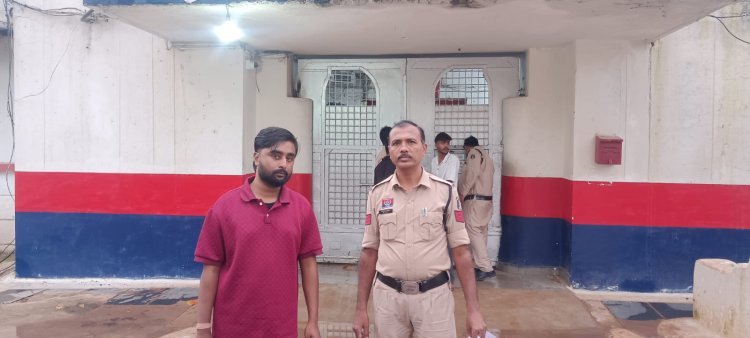 सात महीने से फरार हत्या के प्रयास का आरोपी आखिरकार पुलिस के हत्थे चढ़ा