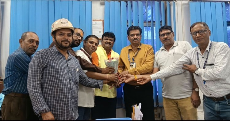 सीजीएम जगेंद्र कुमार से बीएमएस प्रतिनिधिमंडल ने की सौजन्य मुलाकात, सम्मान कर दी बधाई, एसपी-2 एवं एसपी-3 के श्रमिकों की समस्याओं, स्वास्थ्य-सुरक्षा और नॉन-फाइनेंशियल गिफ्ट को लेकर हुई चर्चा