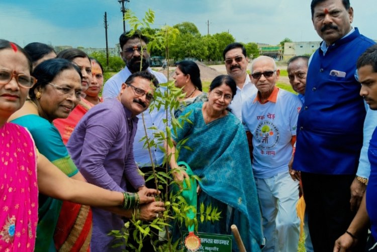 नगर निगम में पारंपरिक उल्लास के साथ मना हरेली तिहार, महापौर ने कहा- हमारी संस्कृति और प्रकृति से जुड़ा पर्व