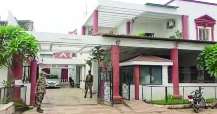 शराब घोटाला मामला: कांग्रेस नेता रामगोपाल अग्रवाल के घर ED की छापेमारी, दस्तावेज खंगाल रही टीम