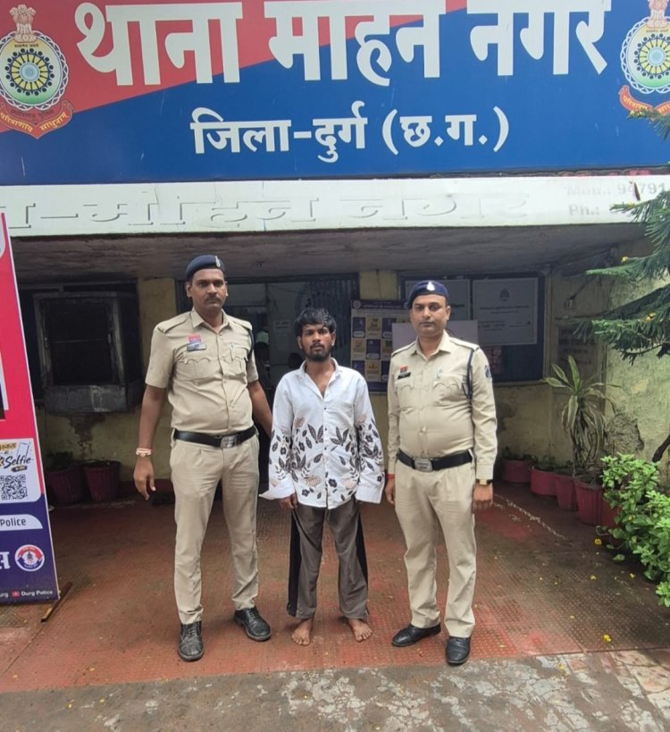 सूखे नशे पर दुर्ग पुलिस की लगातार कार्रवाई जारी, धमधा रोड सब्जी मंडी में 600 नशीली अल्प्राजोलम टैबलेट के साथ आरोपी गिरफ्तार, 2.40 लाख रुपये की नशीली दवाएं एवं नगदी जप्त