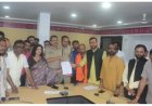 रायपुर महापौर पर सोशल मीडिया में अश्लील टिप्पणी, भाजपा पार्षद पहुंचे थाना; आरोपी की तलाश में जुटी पुलिस
