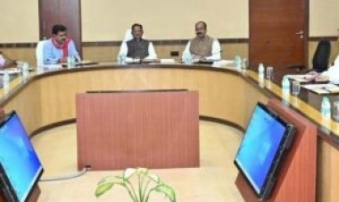 छत्तीसगढ़ कैबिनेट के बड़े फैसले: सरकारी कर्मचारियों की अधिकतम आयु सीमा 45 साल, दुर्ग में बनेगा नया जिला न्यायालय