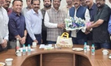 बस संचालकों की मांगों पर परिवहन मंत्री की बैठक, किराया वृद्धि, स्लीपर टैक्स और टाइमिंग समेत कई मुद्दों पर चर्चा