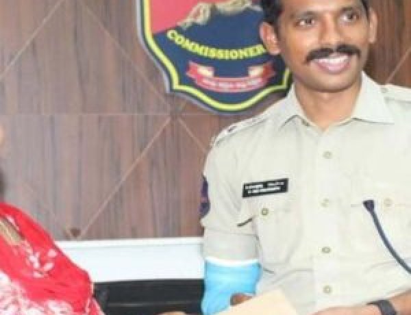 बस्तर में लंबे समय से अंडरग्राउंड महिला माओवादी नेता ने किया सरेंडर, 5 लाख का था इनाम