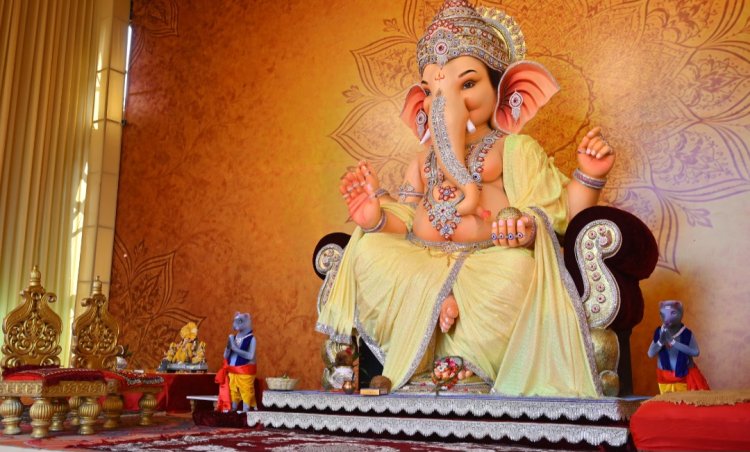 दुर्ग के पद्मनाभपुर मिनी स्टेडियम में विराजे विघ्नहर्ता, रामेश्वरम धाम सहित 21 नदियों के जल से होगा विशेष अभिषेक