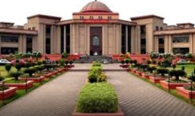 ACR के 15 अंक काटने का मामला पहुंचा हाईकोर्ट, आबकारी कमिश्नर समेत दो अधिकारियों को अवमानना नोटिस