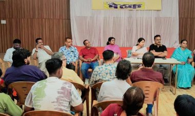 इंदिरा मार्केट की समस्याओं पर महापौर ने व्यापारियों से की चर्चा, उतई चौक के पास तय होगी पसरा लगाने की जगह