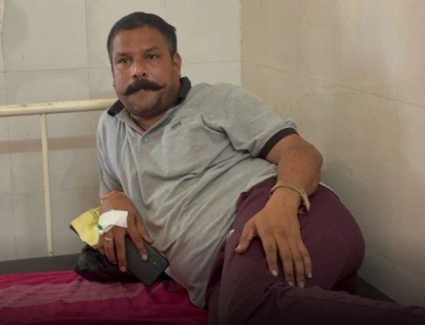 कोरबा: अस्पताल में भर्ती दुष्कर्म आरोपी के मोबाइल इस्तेमाल करने का मामला सामने आया, आरक्षकों की भूमिका जांच के दायरे में